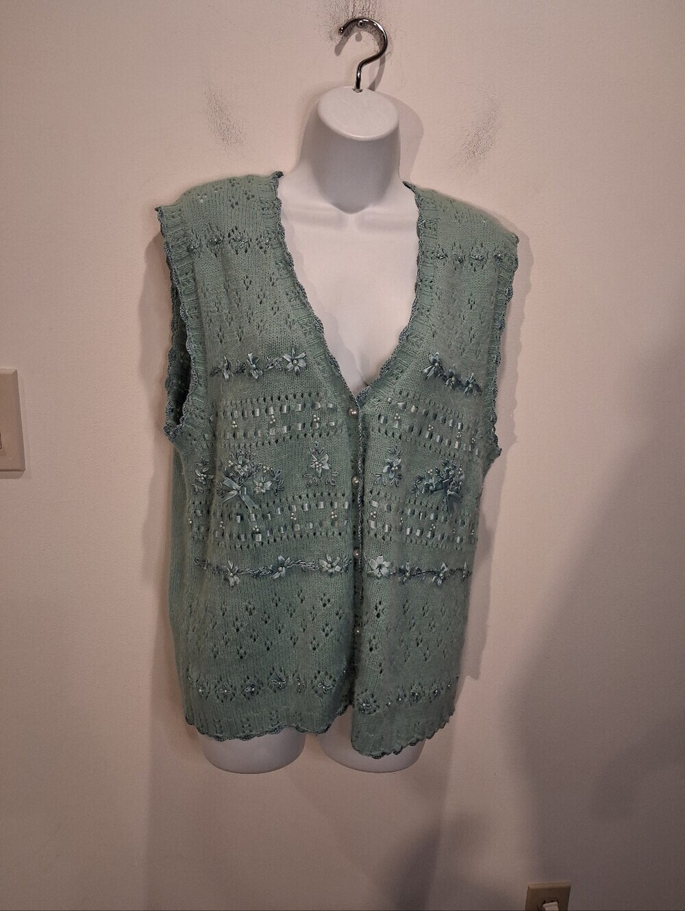 Vintage Nappa Valley Size S Cottagecore Knit Vest With Embellishments